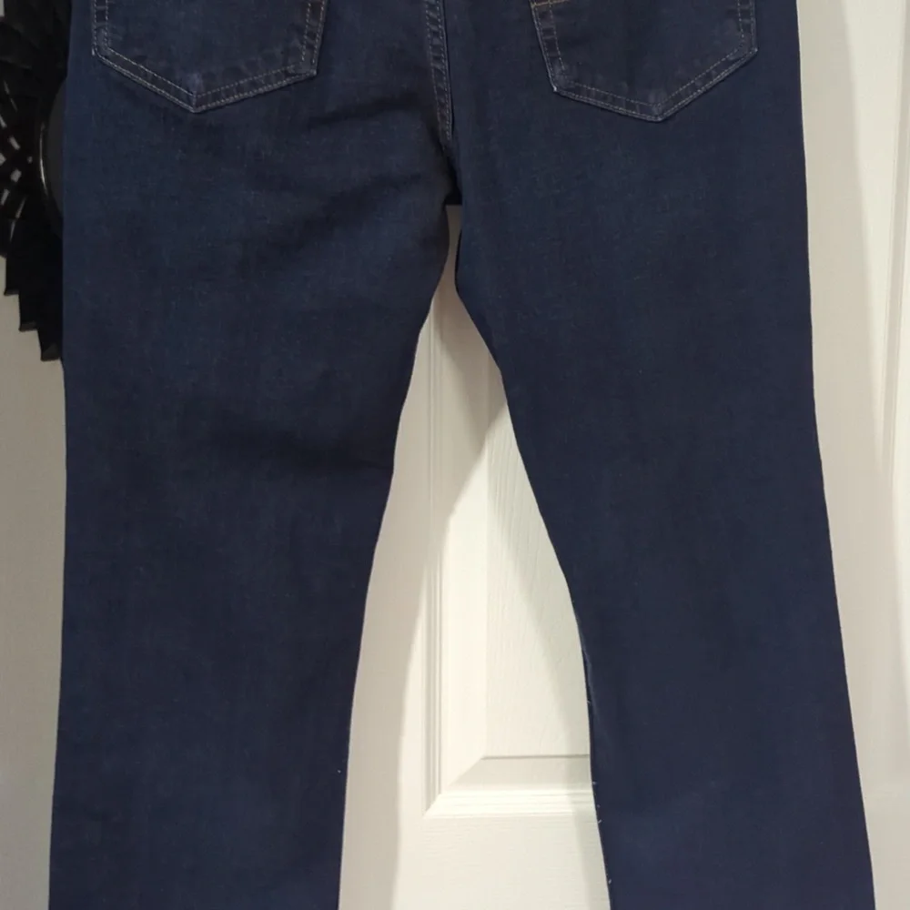NWOT Men's Straight Fit Premium Stretch Denim Jeans 32x32